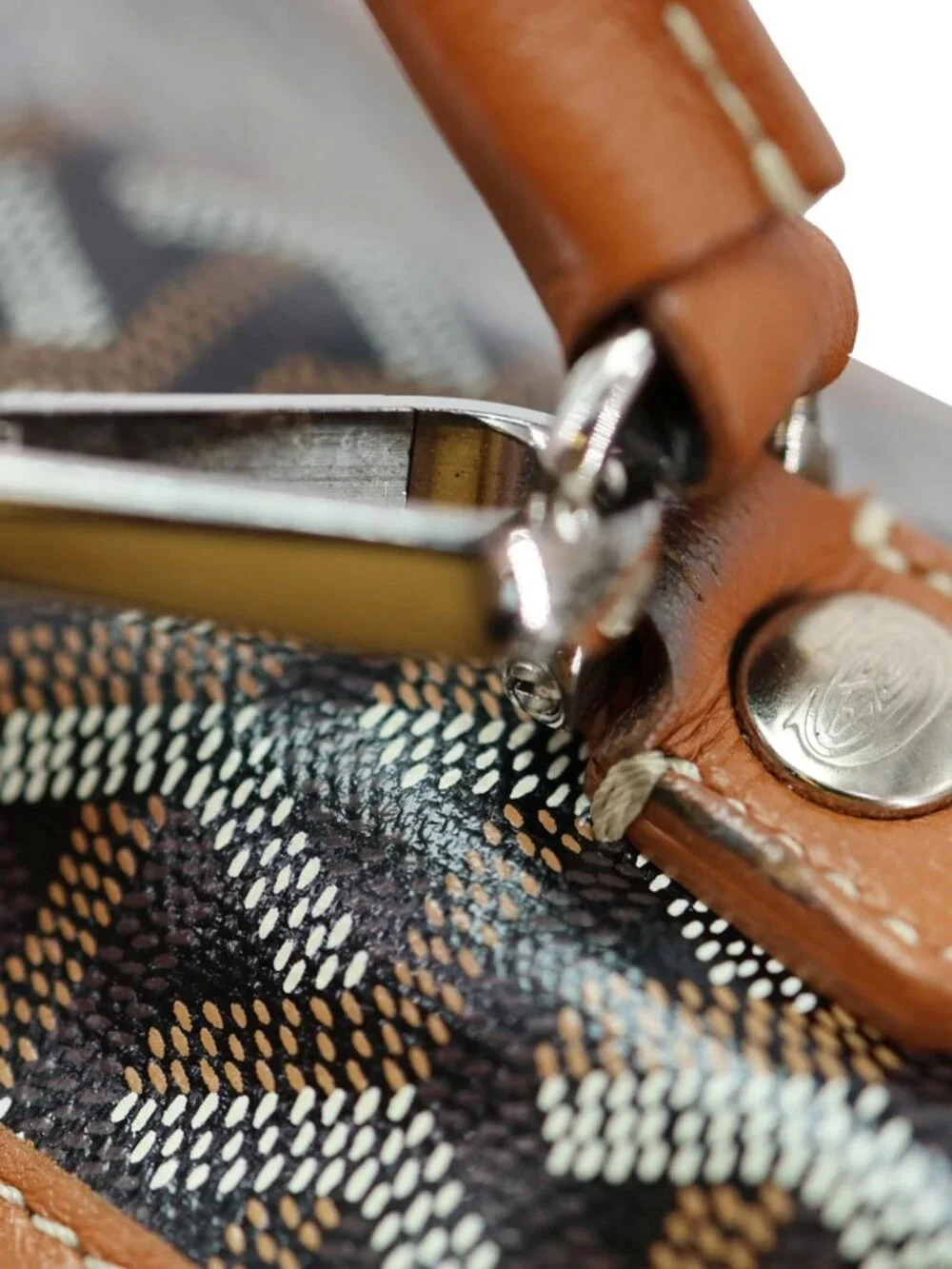 Goyard item details